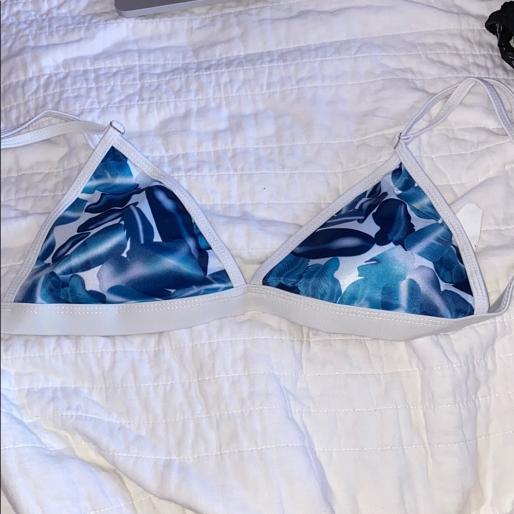 Tropical bikini top